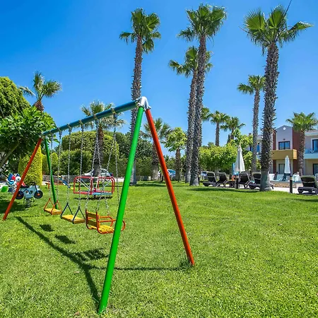 Hotel Stavros Melathron 4*