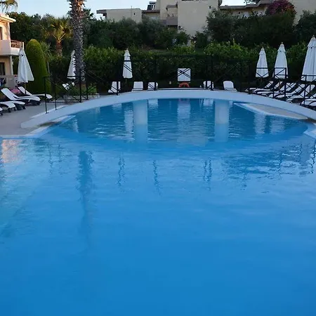 ホテル Stavros Melathron 4*