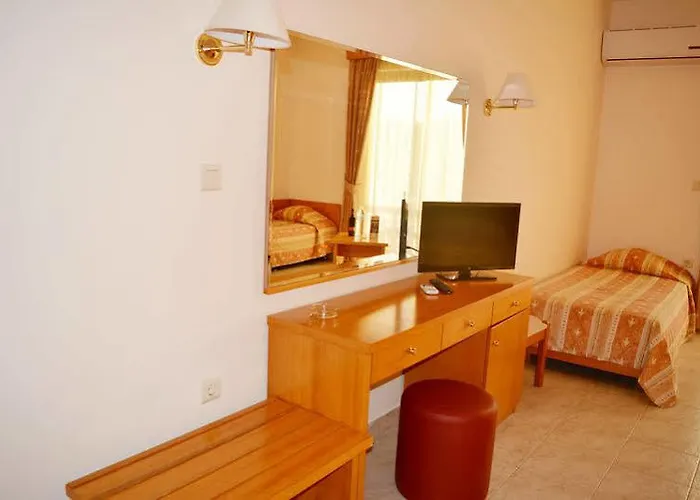 Stavros Melathron 酒店 4*